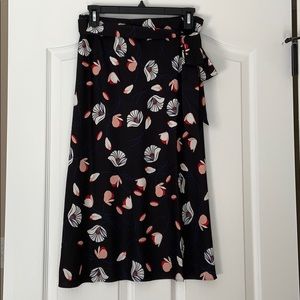 Loft floral print tie waist skirt NWT